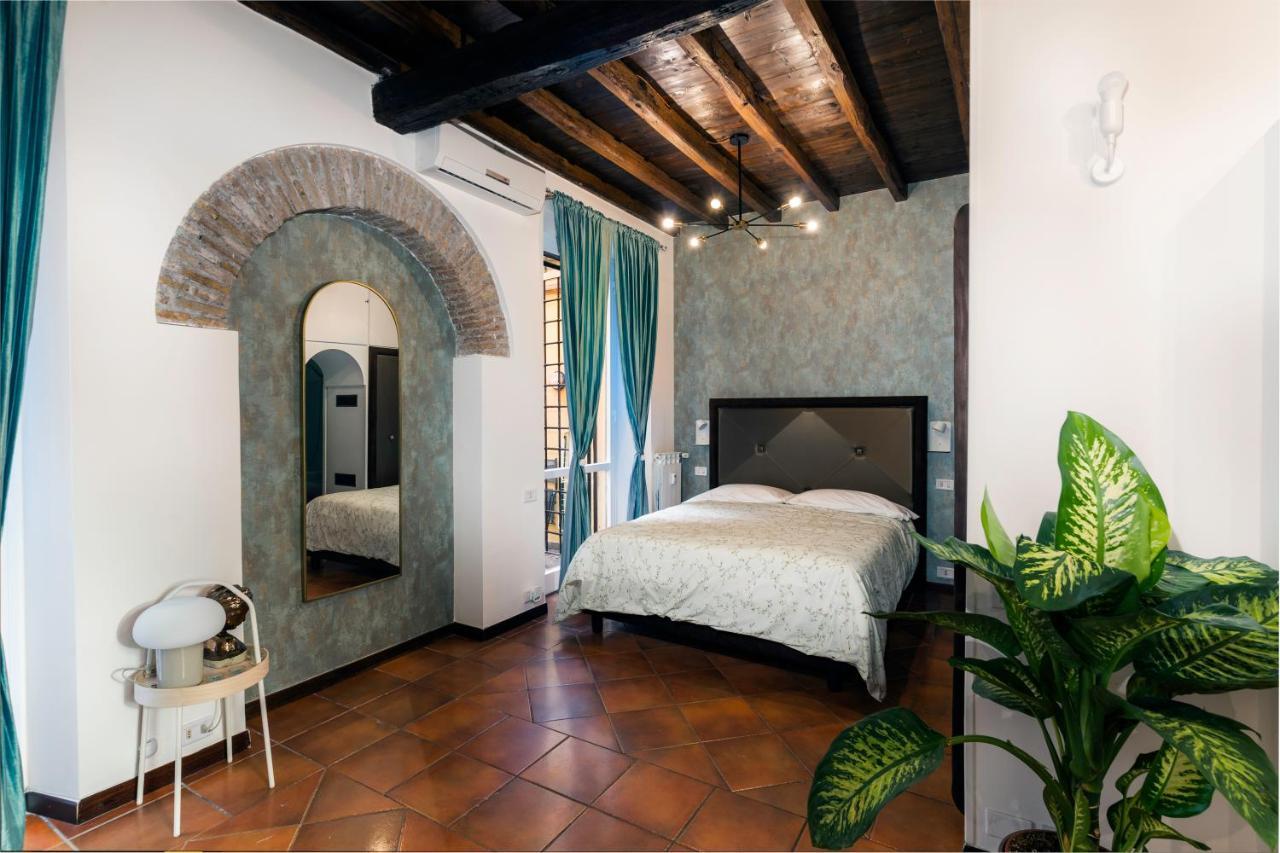 Quiet Trevi Fountain Apartment With Patio And Backyard Rome Extérieur photo
